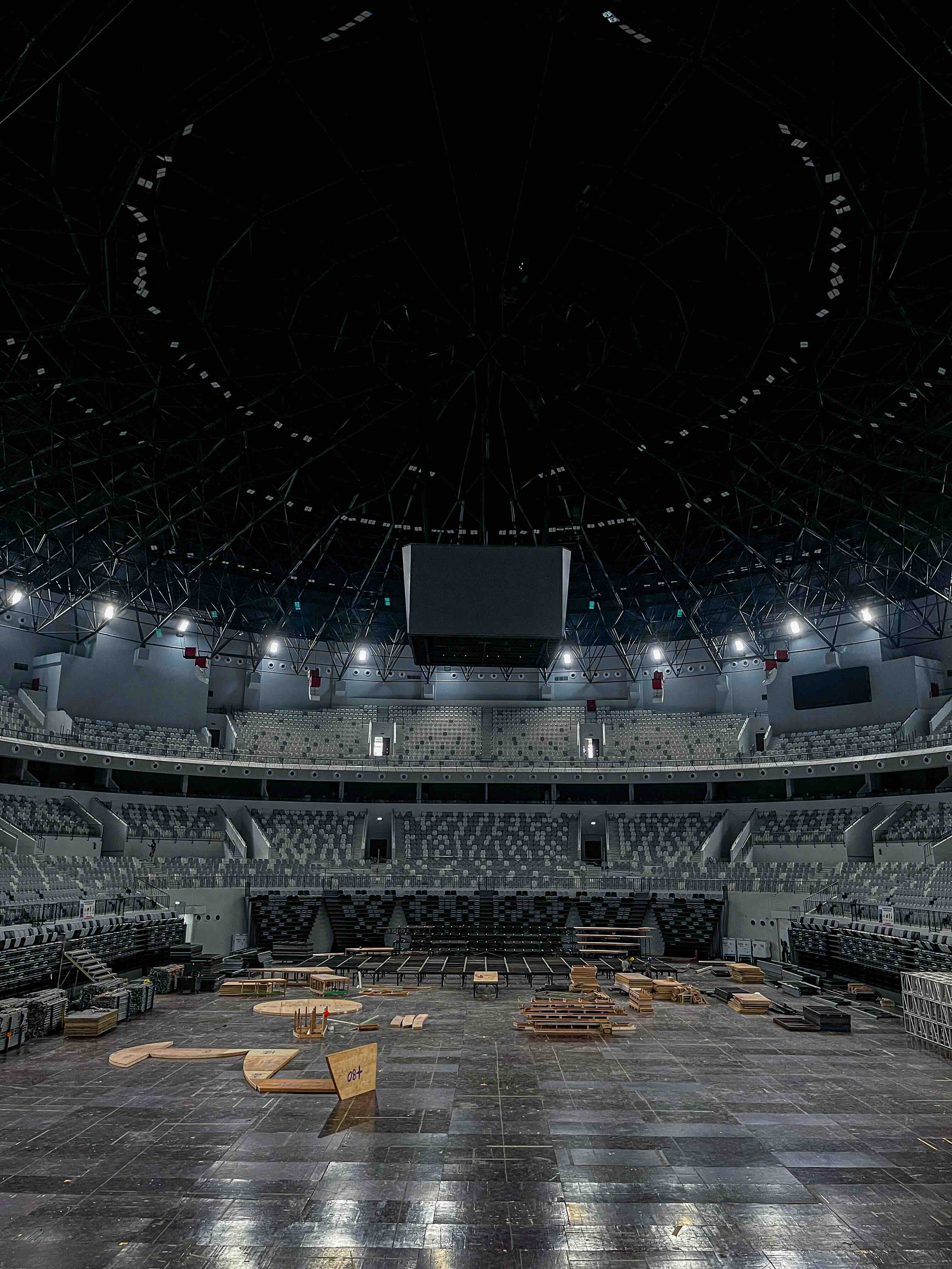 Trade show pavilion build